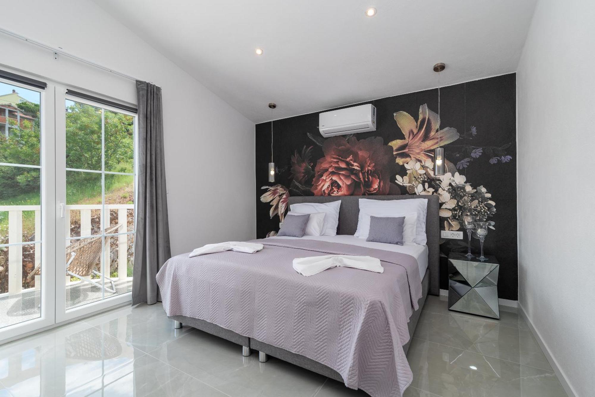 Apartment Katarina Трогир Екстериор снимка