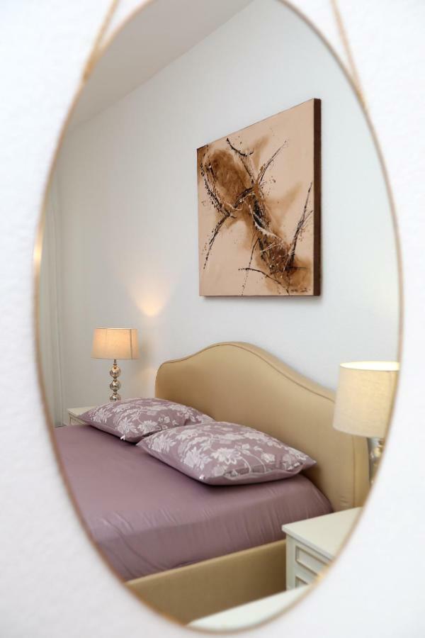 Apartment Katarina Трогир Екстериор снимка